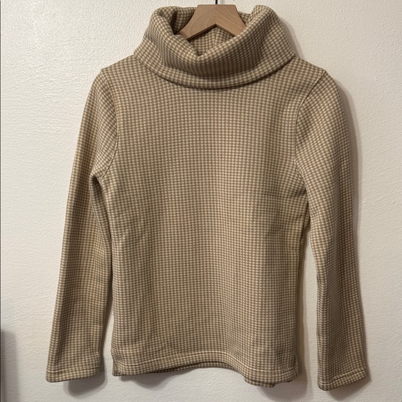 J. Crew Sweaters - J. Crew Beige Houndstooth Turtleneck Sweater